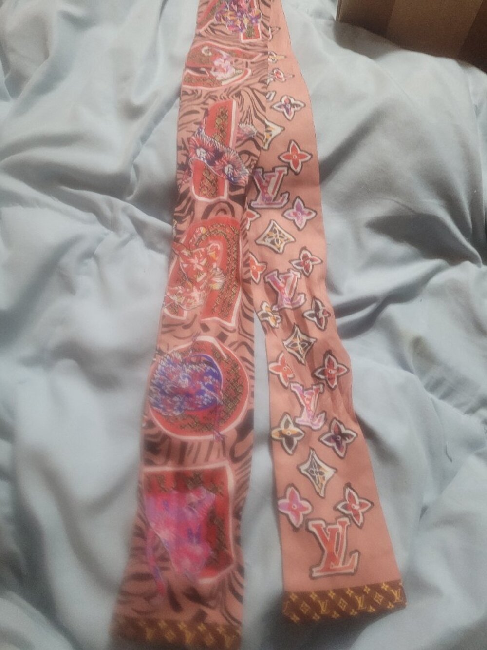 Louis vuitton scarf